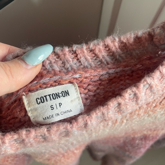 Knit sweater - Picture 3 of 3